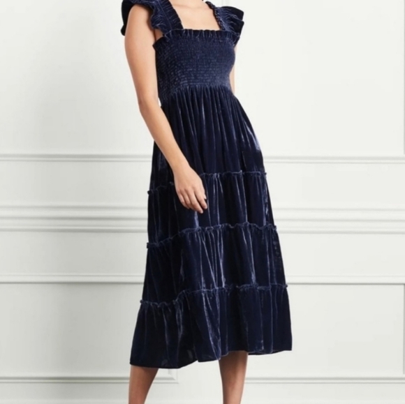 Hill House Navy Velvet Ellie Nap Dress - Picture 2 of 13